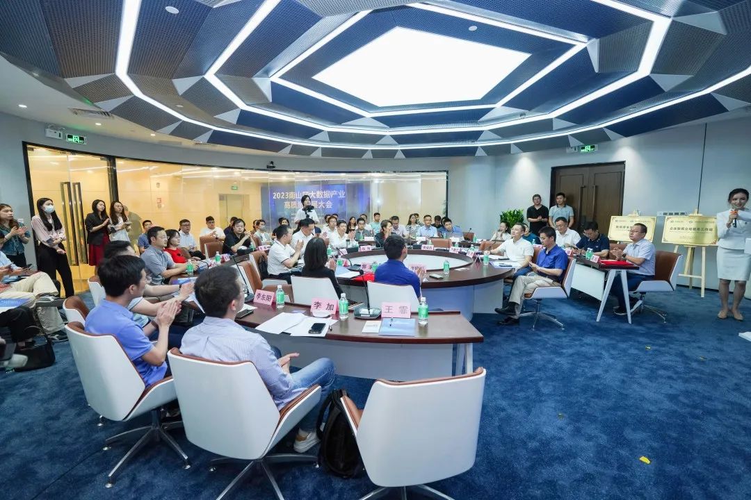 731e3bd379365e77a8ed48c81f7afbb5.jpg 731e3bd379365e77a8ed48c81f7afbb5.jpg