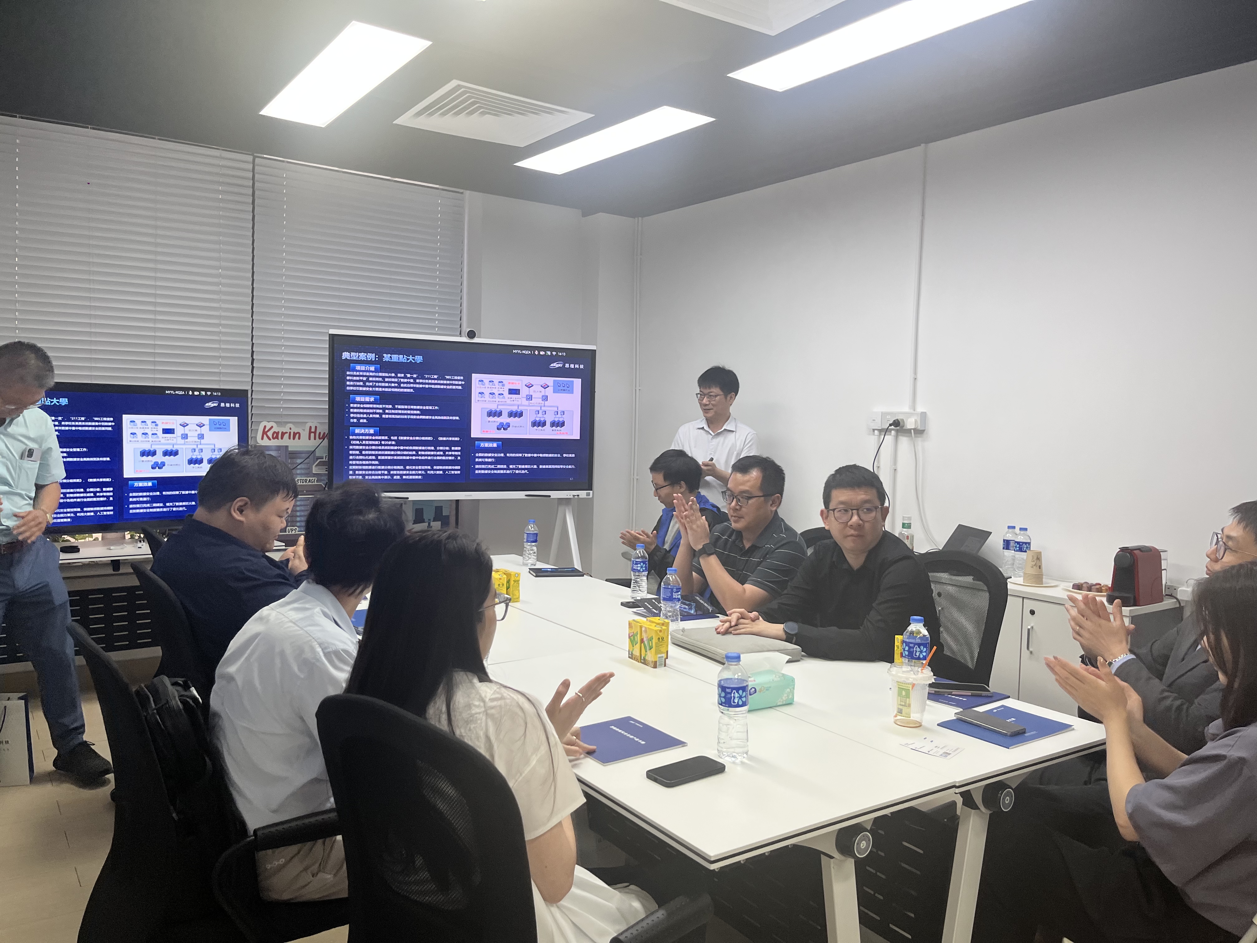 f3bfe07cf0094be6629612b61db1a0ef.jpg f3bfe07cf0094be6629612b61db1a0ef.jpg